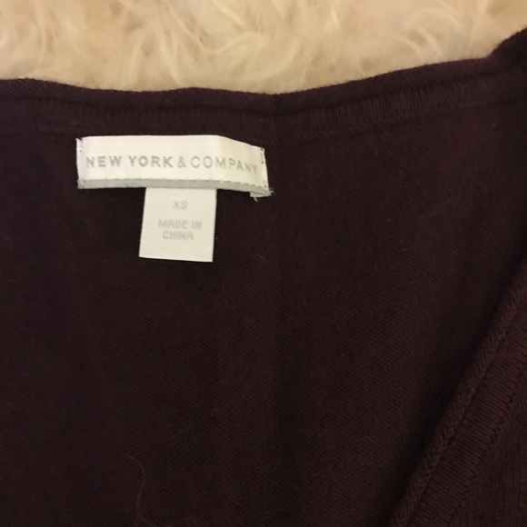 New York and company sweaters - Picture 3 of 3